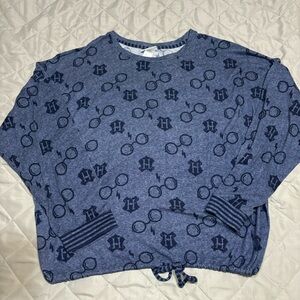 Wizarding World of‎ Harry Potter Womens soft blue print sweater